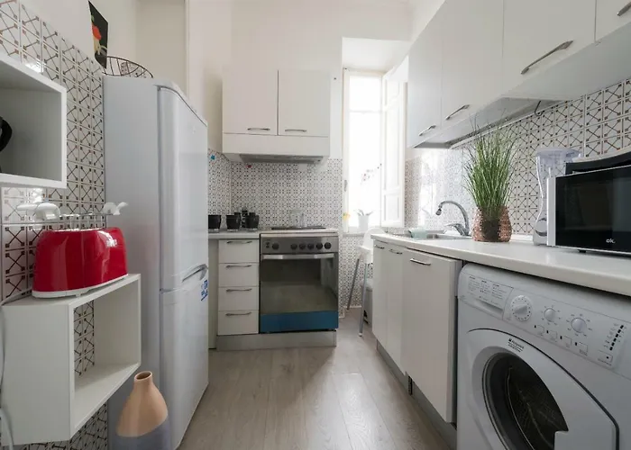 Spanish Steps 3 Bedrooms Cozy,elegant And * Roma